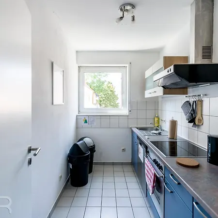 Appartement Voll Ausgestattetes, Moebliertes Mit Einzelbetten - Inklusive Kueche Und Wlan